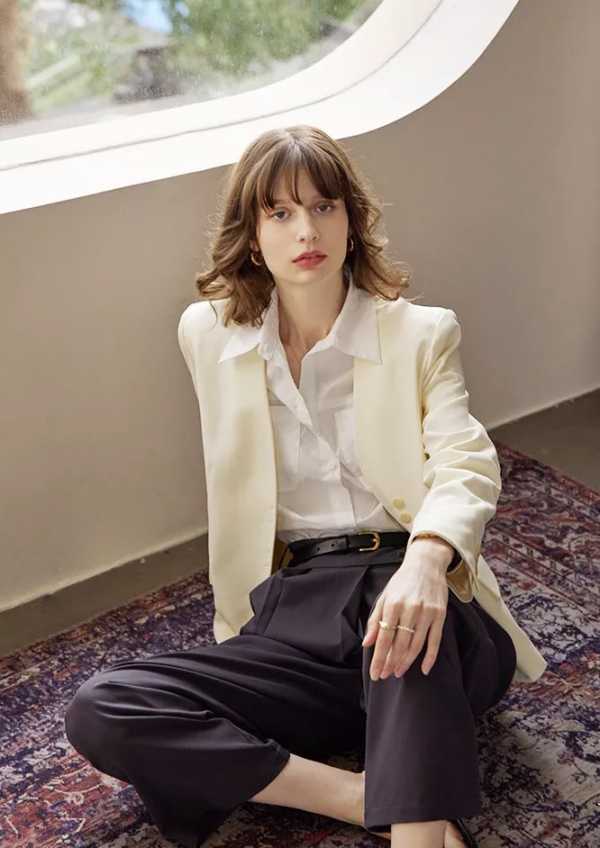 奶奶衫+連衣裙、西裝+闊腿褲，今秋王炸組合，顯高顯瘦炸了