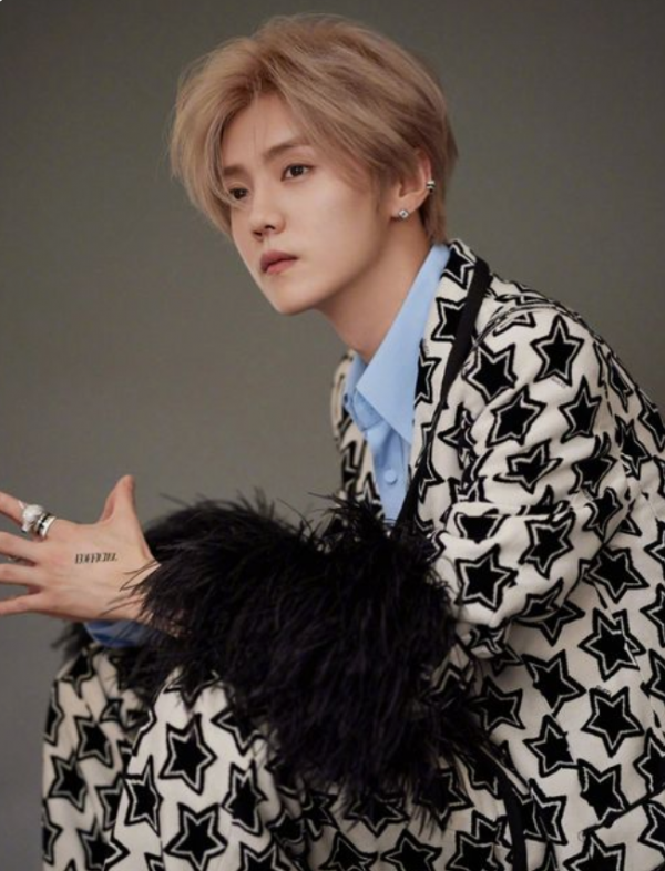 鹿晗 EXO前成員,鄧超的傻狍子,關曉彤的男友,你們喜歡他嗎 鹿晗 EXO前成員,鄧超的傻狍子,關曉彤的男友,你們喜歡他嗎