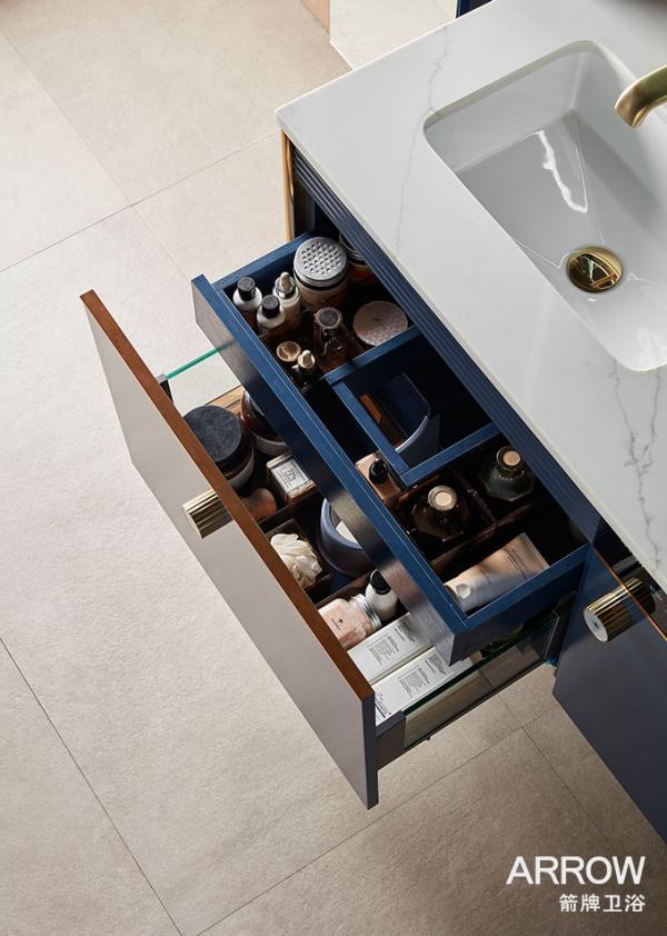 我踩雷了!這種浴室櫃真的太雞肋了!誰買誰後悔 我踩雷了!這種浴室櫃真的太雞肋了!誰買誰後悔