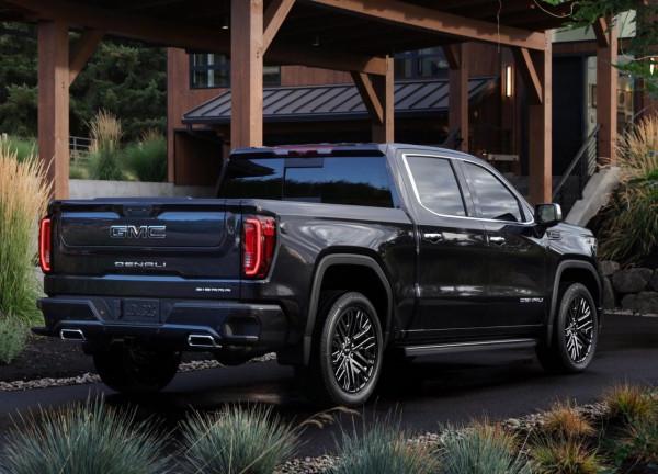 男人的浪漫,全新GMC Sierra皮卡亮相 男人的浪漫,全新GMC Sierra皮卡亮相