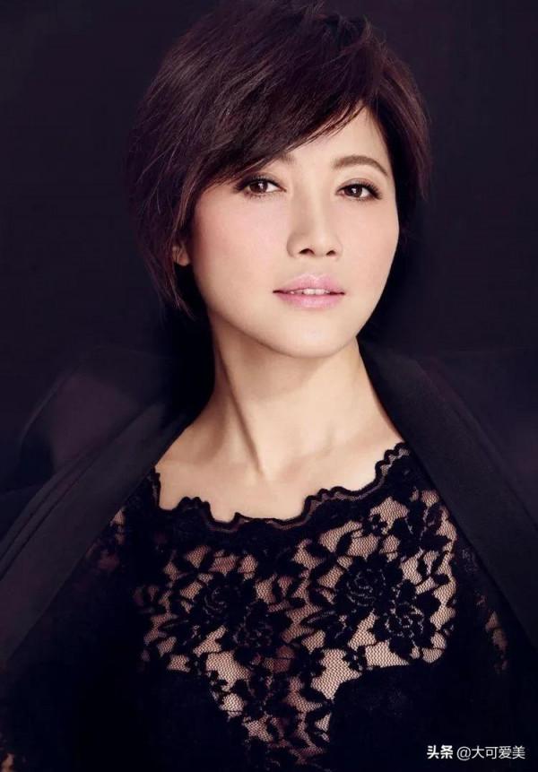 顏丙燕8奪影后，演技線上