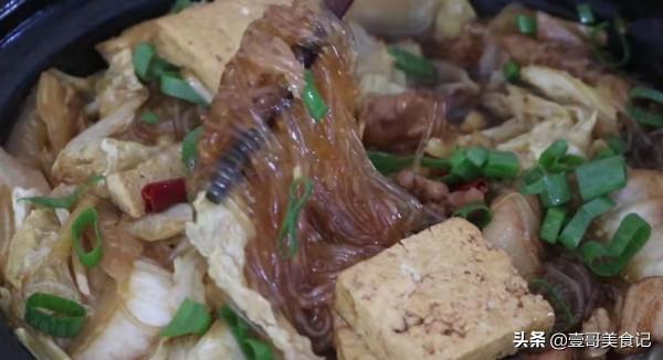 白菜燉豆腐好吃有訣竅，大廚教你最正確的做法，實在太香了，解饞