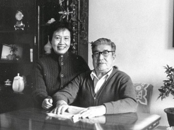 他對西藏解放做出了巨大貢獻，曾主政寧夏，後來官至國務院副總理