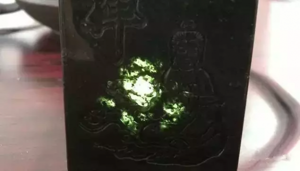 從雕工上 | 判斷籽料真假