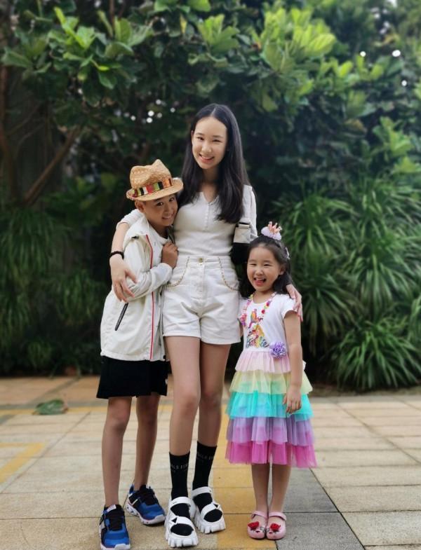 趙文卓女兒國外獨自慶生！曬美照清純動人，住宅華麗學費一年87萬