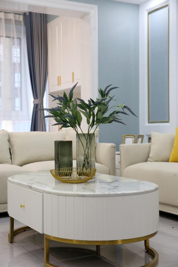 一位年輕空姐新家裝修成輕奢風格，116平米裝修很精緻