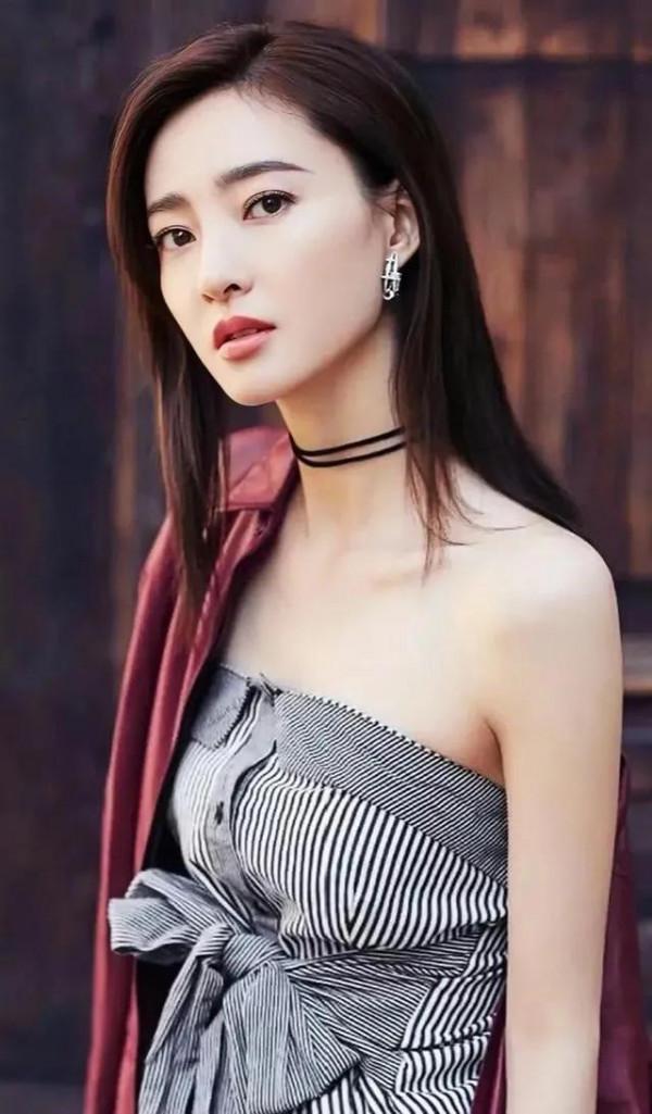 素顏女神王麗坤美圖｜最美妲己｜真是天生麗質呀