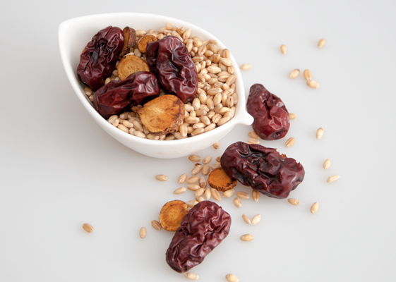 精神抑鬱、情緒焦慮、失眠煩躁，試試醫聖張仲景的甘麥大棗湯