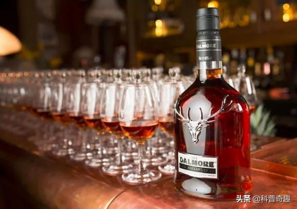 4瓶世界上最貴的美酒,一瓶價格高達2.8億 4瓶世界上最貴的美酒,一瓶價格高達2.8億