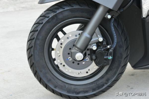 沒ABS有點遺憾 價格是硬傷 新大洲本田裂行125到店實拍 沒ABS有點遺憾 價格是硬傷 新大洲本田裂行125到店實拍