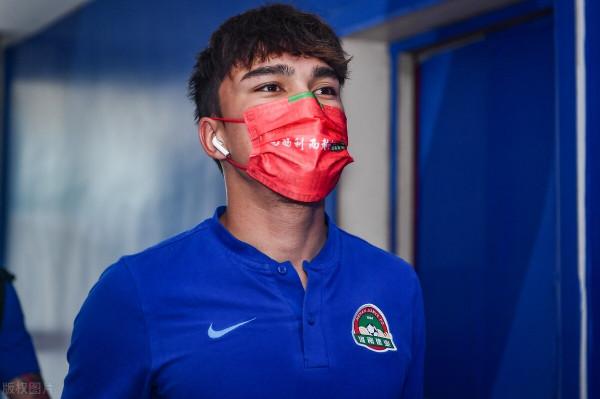 河南嵩山龍門一個賽季僅僅打入19球,兩位巴西前鋒就打入12球 河南嵩山龍門一個賽季僅僅打入19球,兩位巴西前鋒就打入12球