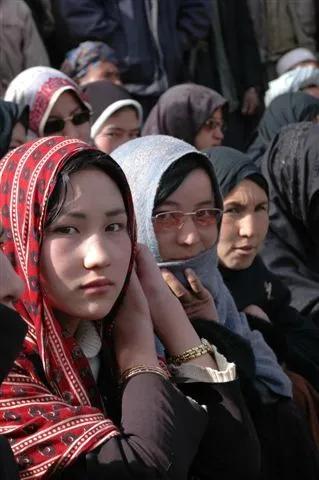 哈扎拉人，阿富汗的黃種人，是中國後裔嗎