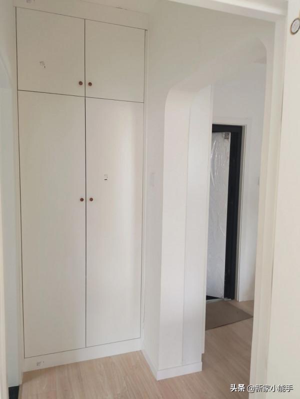 兩居室改三房,足夠滿足一家四口,全屋不做吊頂刷白牆也很好看 兩居室改三房,足夠滿足一家四口,全屋不做吊頂刷白牆也很好看