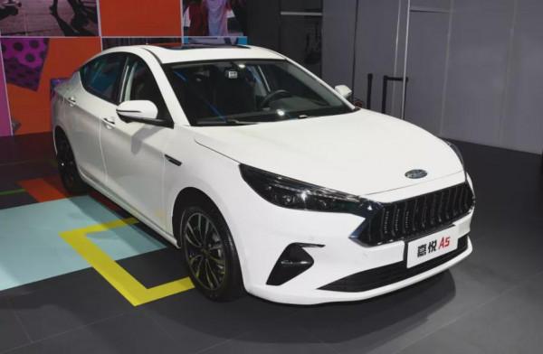 不一樣的帥氣家轎！江淮嘉悅A5對比東風奕炫MAX