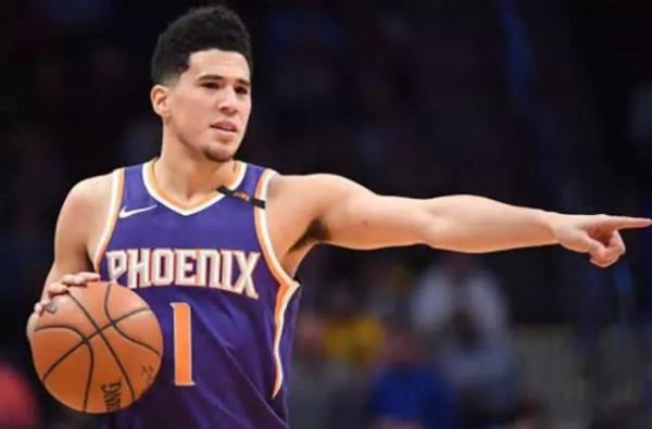 盤點NBA聯盟進攻能力全面,防守能力糟糕的5位現役球員 盤點NBA聯盟進攻能力全面,防守能力糟糕的5位現役球員