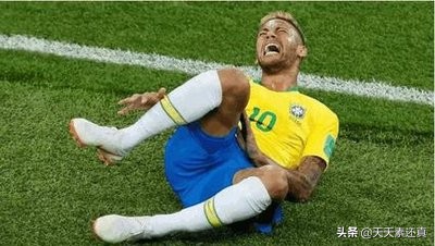 近十年來，踢球最沒有巴西味的巴西國腳是哪一位