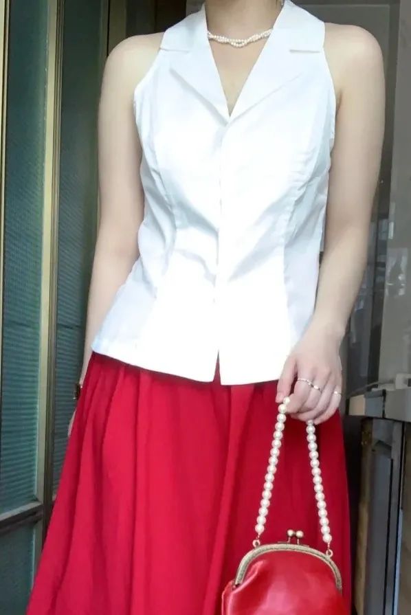 “富婆們”為什麼都愛穿連衣裙? “富婆們”為什麼都愛穿連衣裙?