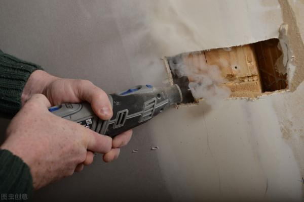 在農村自建房中，電線到底是走明線好還是走暗線好？