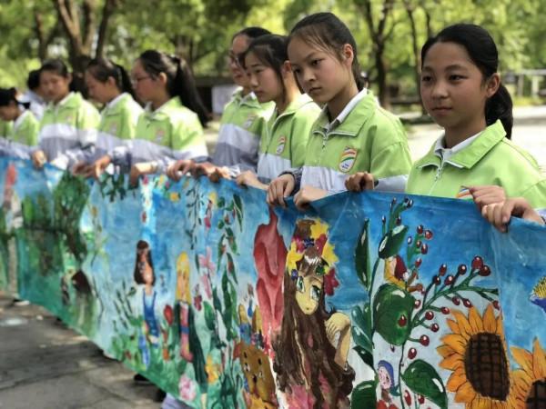 10月1日起,“週中課”全面取締,很多地區已實施,家長卻更擔心 10月1日起,“週中課”全面取締,很多地區已實施,家長卻更擔心