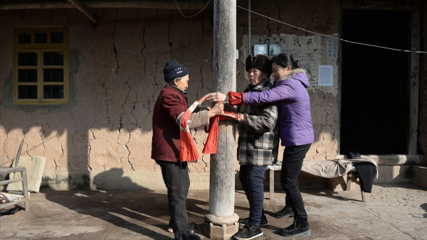 71歲阿姨伺候95歲父親20年後哭訴:爸你什麼時候死?我真的好累啊 71歲阿姨伺候95歲父親20年後哭訴:爸你什麼時候死?我真的好累啊