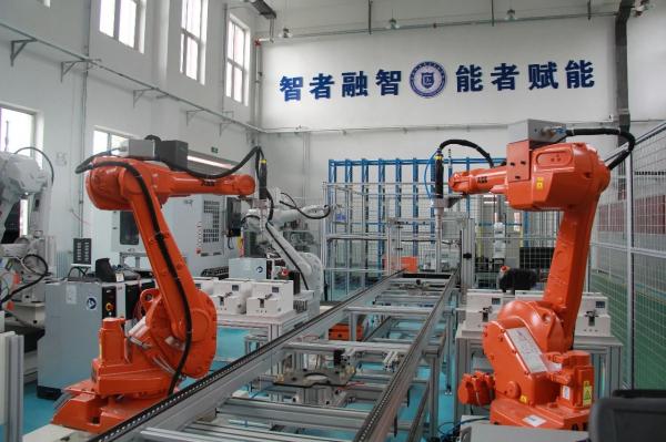 中國機械首超德國,全球前五獨佔3席,出口額超12500億,位列首位 中國機械首超德國,全球前五獨佔3席,出口額超12500億,位列首位