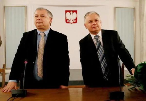 波蘭政壇傳奇雙胞胎:弟弟總統哥哥總理,兄弟倆共同執政 波蘭政壇傳奇雙胞胎:弟弟總統哥哥總理,兄弟倆共同執政