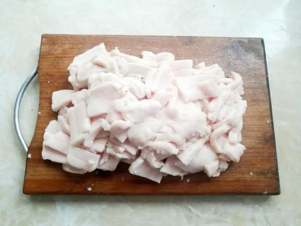 熬豬油,不要只加鹽,多加2樣牢記3點,豬油又香又白,久放不壞 熬豬油,不要只加鹽,多加2樣牢記3點,豬油又香又白,久放不壞