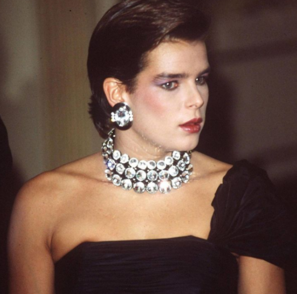 籠罩摩納哥王室700年的詛咒：格蕾絲王妃52歲車禍，兒女婚姻不幸