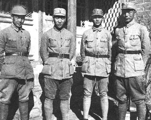 1936年，林彪擔任紅一軍團長，麾下三大師長是誰？大師兄成他部下