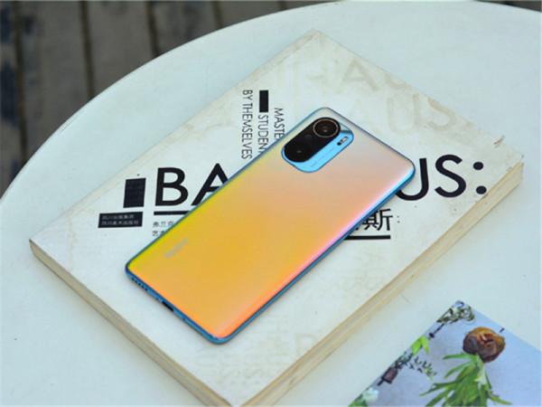 幾乎“零差評”的3款手機，價格覆蓋中端、高階，閉眼買就行