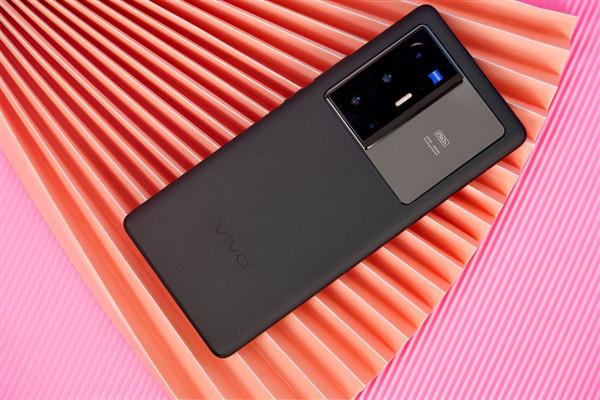 vivo X70 Pro新機正式開售,vivo X60淪為白菜機悲慘讓路 vivo X70 Pro新機正式開售,vivo X60淪為白菜機悲慘讓路