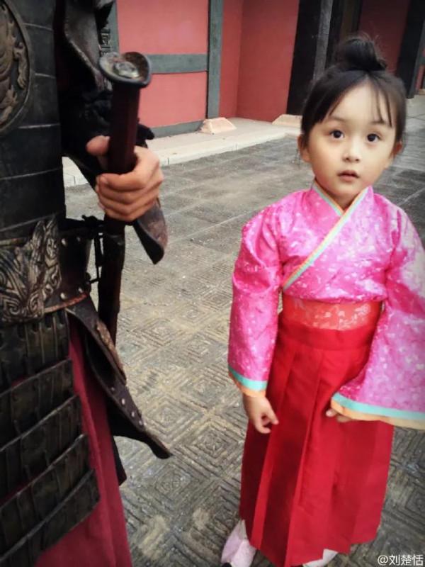 什麼來頭?把楊冪擠下去,資源比華為二公主還好? 什麼來頭?把楊冪擠下去,資源比華為二公主還好?