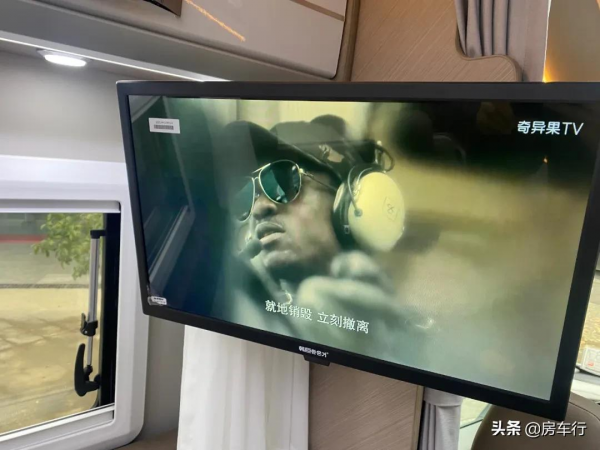 軍工工藝，品質保障，L型卡座+後縱床佈局，美沃大通V90-T型房車