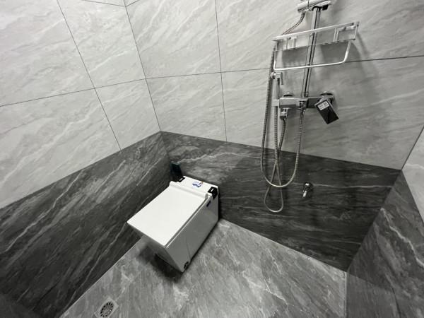 49㎡現代風：通鋪灰色地磚的空間，顯得高階感滿滿