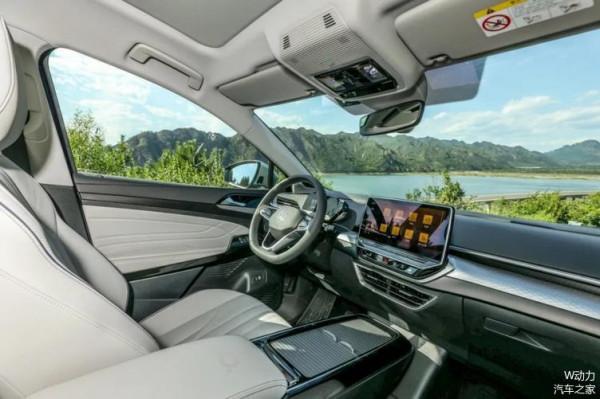 ID.6 X和Model Y帶來擁抱未來的選擇困難症？不存在的！