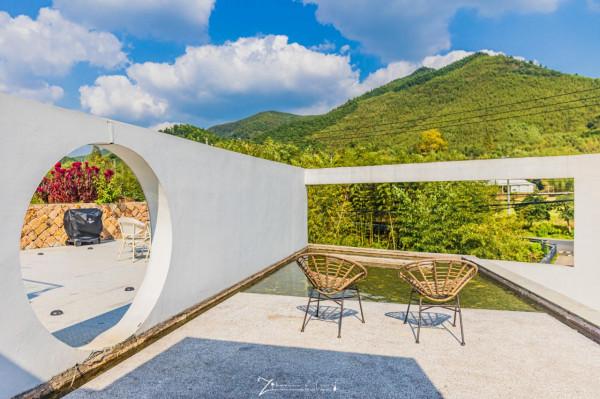 莫干山顏值超高的獨棟民宿，由一家農舍改建而成，度假拍照好地方
