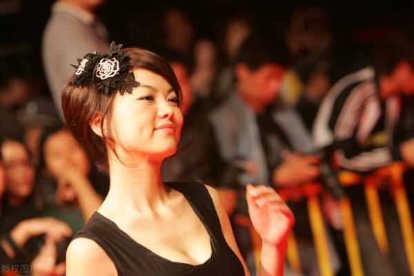 李湘離婚之後疑似新戀情曝光 李湘離婚之後疑似新戀情曝光