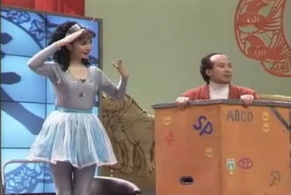 被蔡明“甩了”的郭達，不上春晚去哪了？