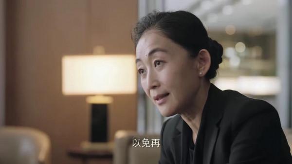 《突圍》斬獲收視冠軍，陳曉劇中造型和以往判若兩人