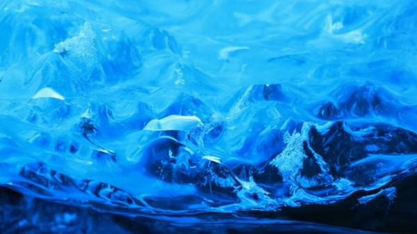 這裡是地球嗎？地下深處的極致感官盛宴