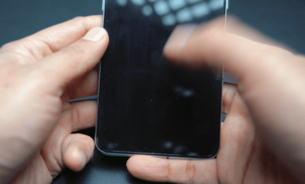 2K直屏旗艦級水桶機 realme真我GT2Pro緞黑測評