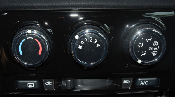 一款不錯的10萬級家用車，豐田威馳配置增加空間大，動力足夠家用