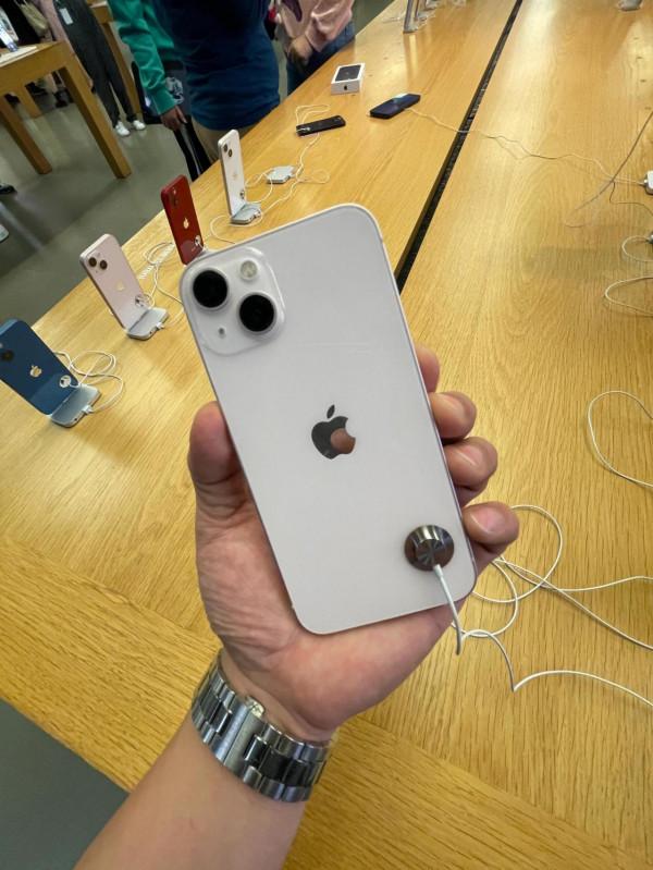 iPhone13 256G真的是斷貨王？