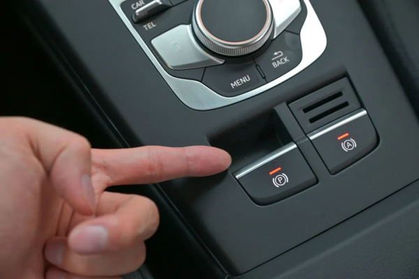 14萬不到買奧迪掀背A3,顏值品牌雙豐收 14萬不到買奧迪掀背A3,顏值品牌雙豐收