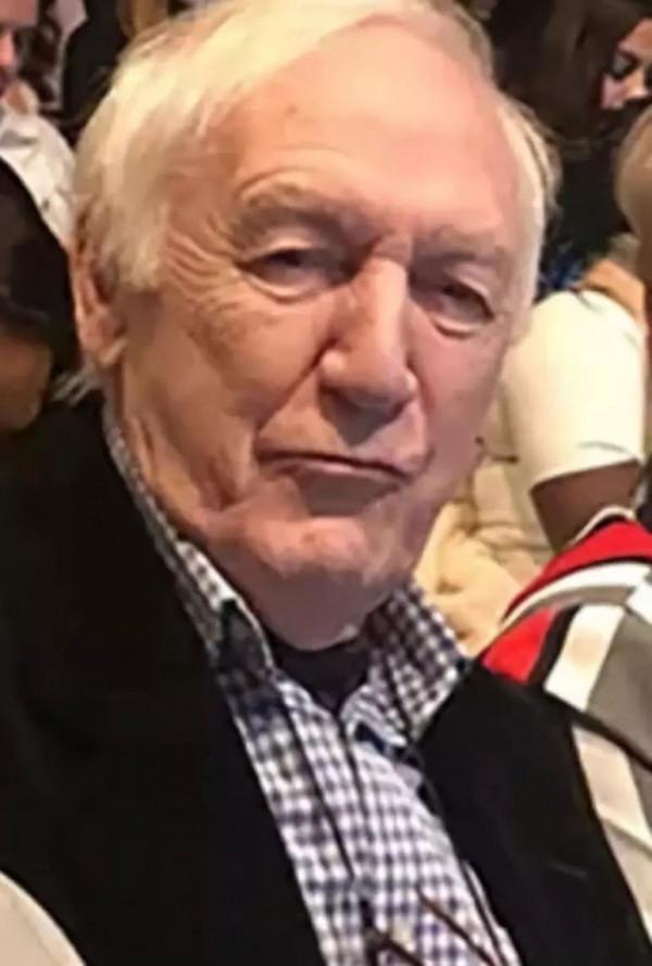 墨爾本80歲老大爺變成網紅美妝博主！他化的妝，無比震撼人心