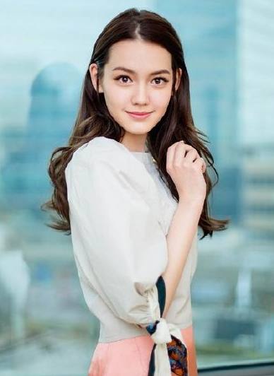 著名演員李崇霄:娶德國妻子一度鬧矛盾,而今樂做家庭婦男 著名演員李崇霄:娶德國妻子一度鬧矛盾,而今樂做家庭婦男