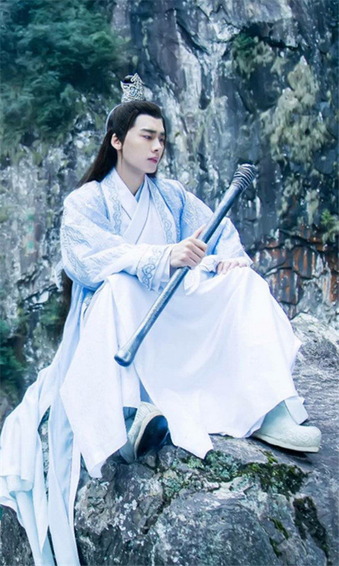 沒有貴氣別挑戰藍色，這6位藍衣古裝美男俊秀清雅，個個撩撥人心