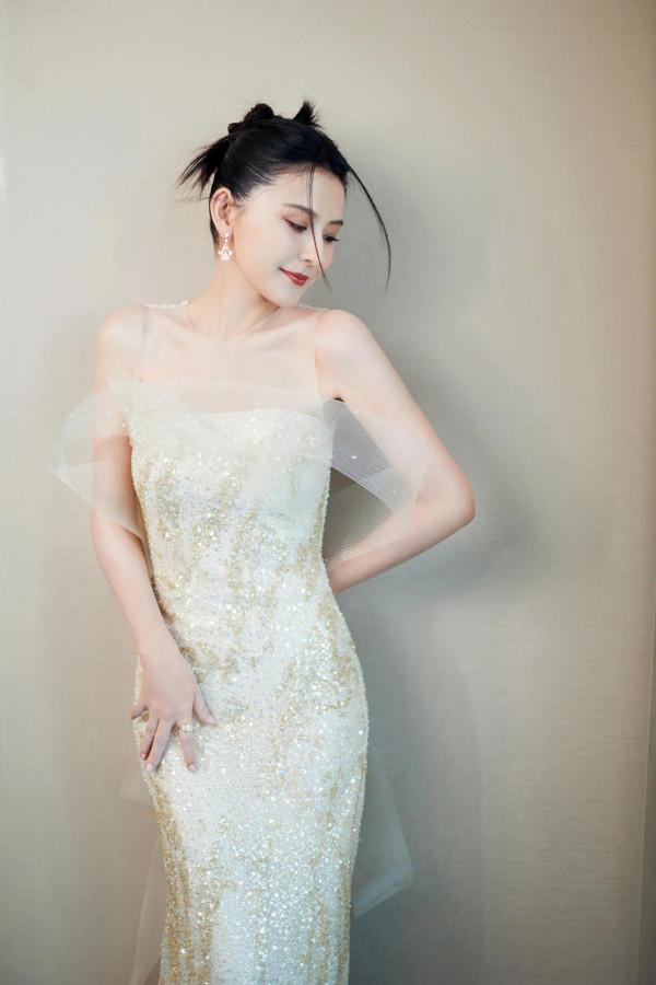 90後女神明星高畫質寫真集，趕緊收藏轉發