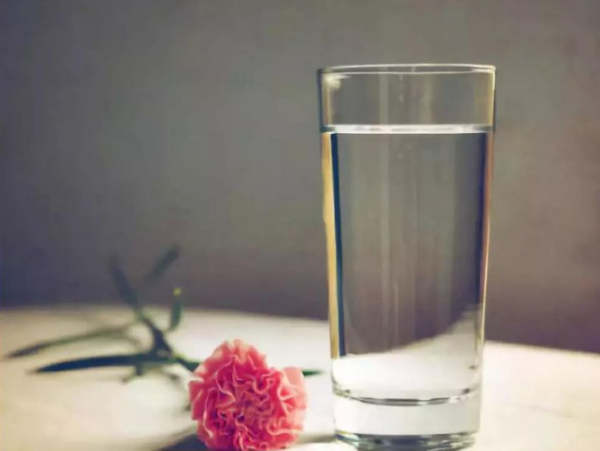 真正對你好的人，不會指望你的報答