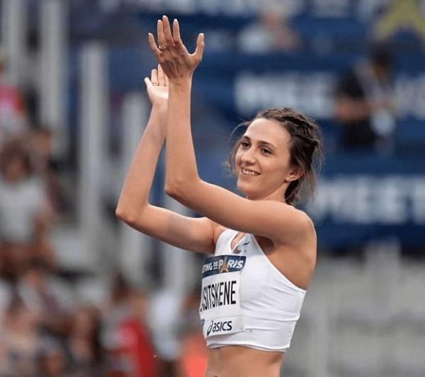 “跳高女皇”庫爾金娜，顏值與實力齊飛，奧運圓夢，淚灑賽場